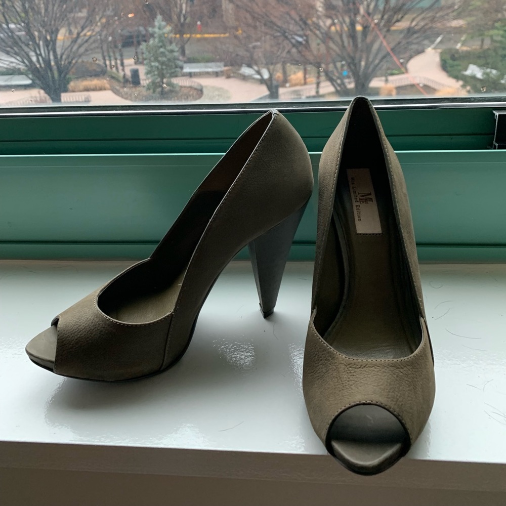 MIA limited edition fashion shoes - Brand new